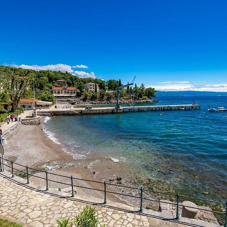 Rika Apartments On The Seaside Exterior foto