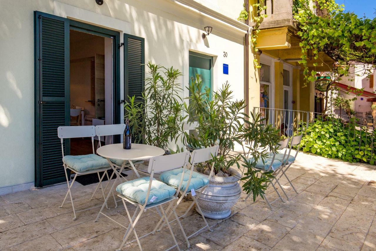 Rika Apartments On The Seaside Exterior foto